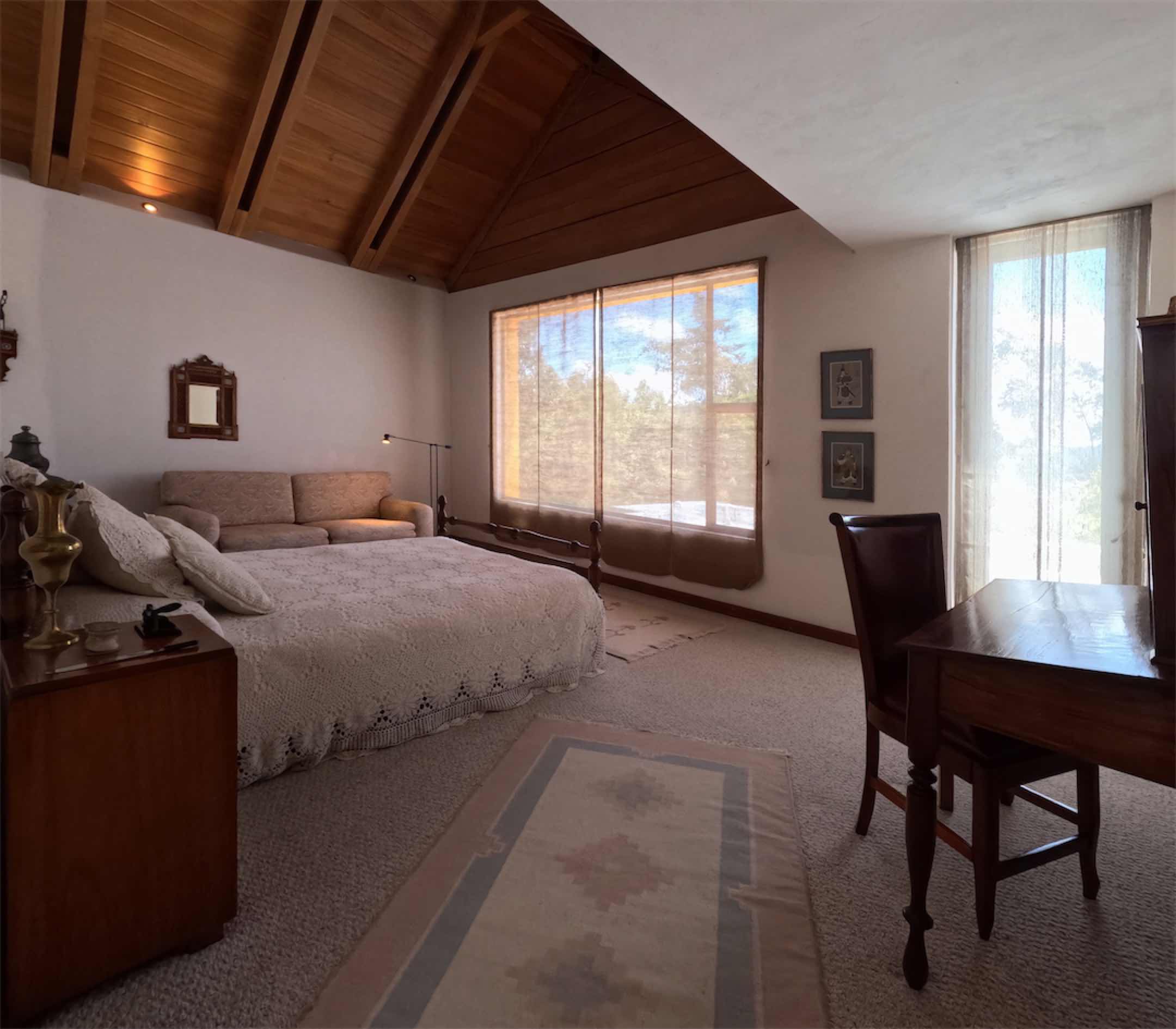 Linda casa campestre de 351 m2 en conjunto cerrado, Sikasue – La Calera