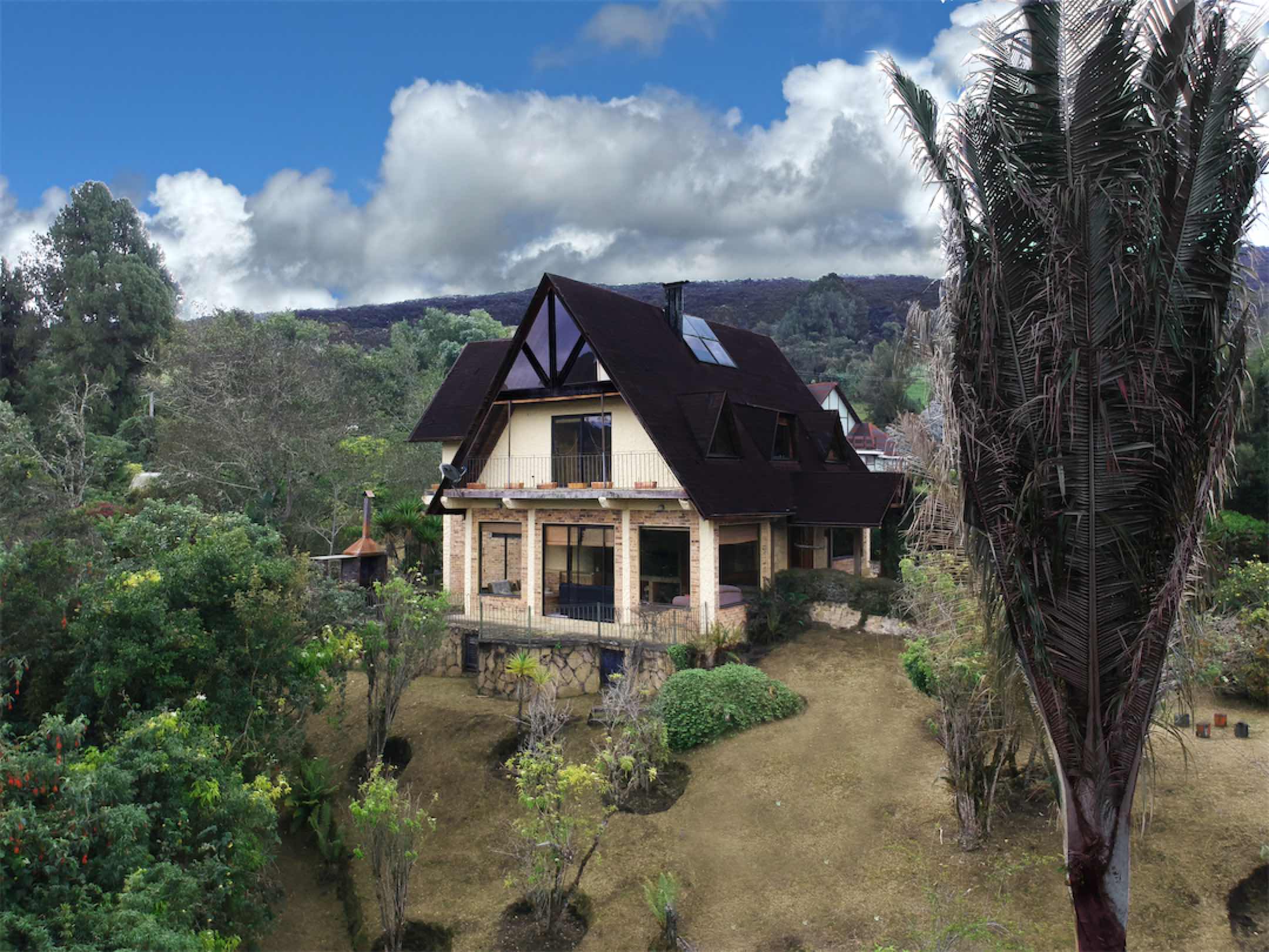 Linda casa campestre de 330m2 a las afueras de Bogotá. El Fraylejonal, La Calera