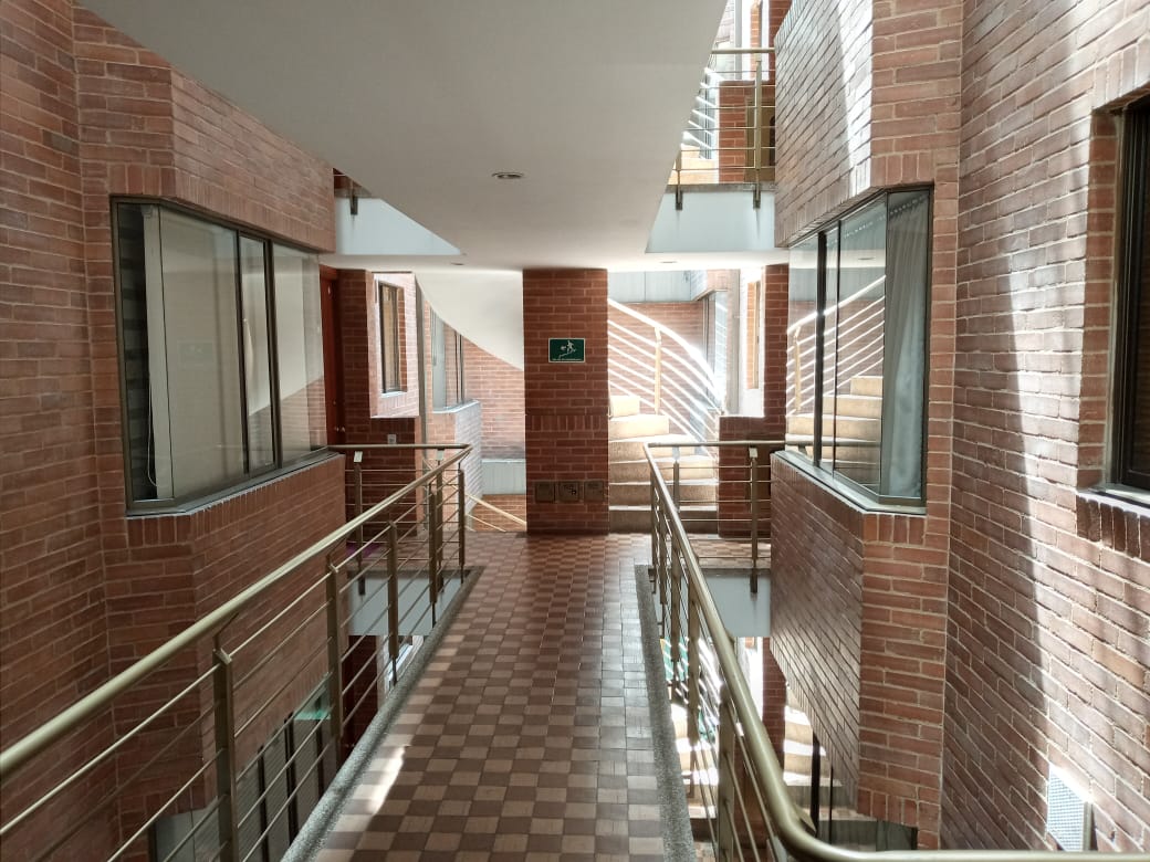 Apartamento interior iluminado de 60 m2 en El Batan