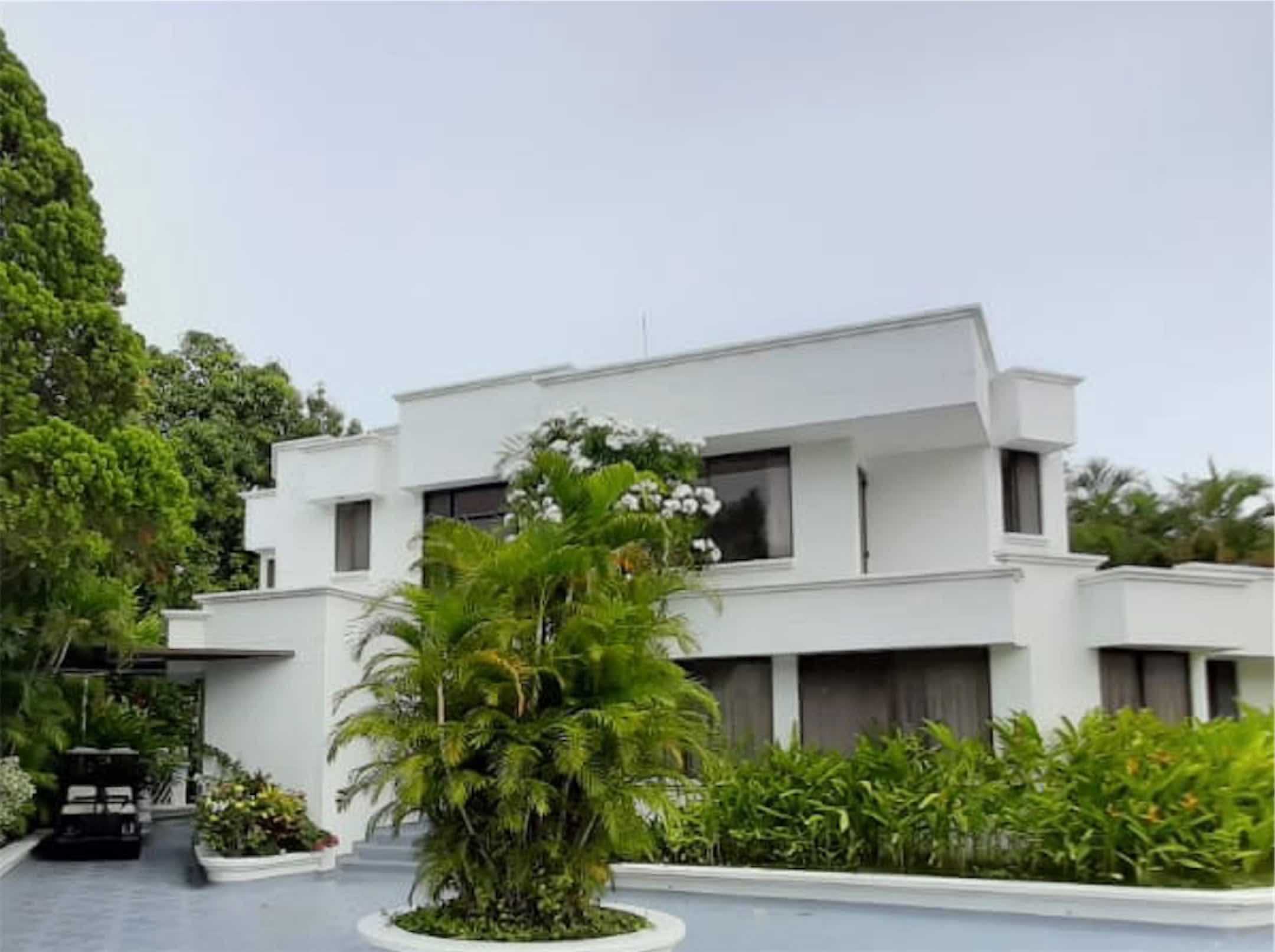 Linda casa de 300m2 con piscina, en El Peñón – Girardot