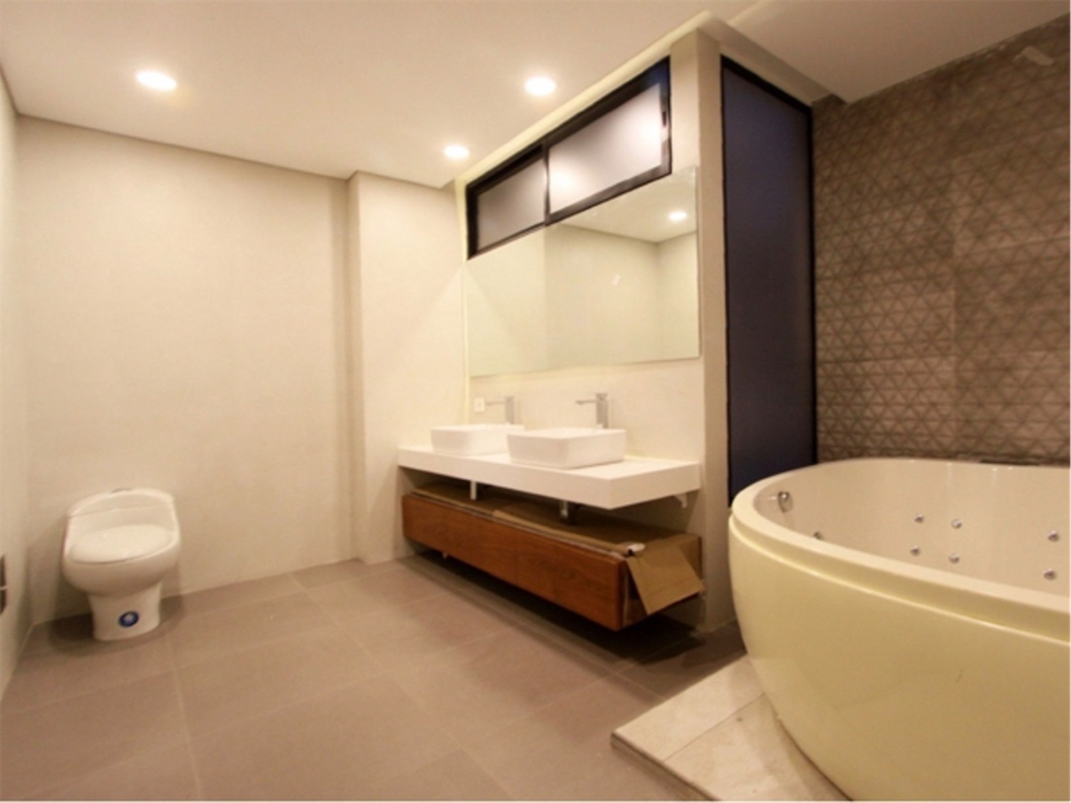 Lindo apartamento de 274 m2 + terraza de 81m2 en Cabrera / Altos del Retiro