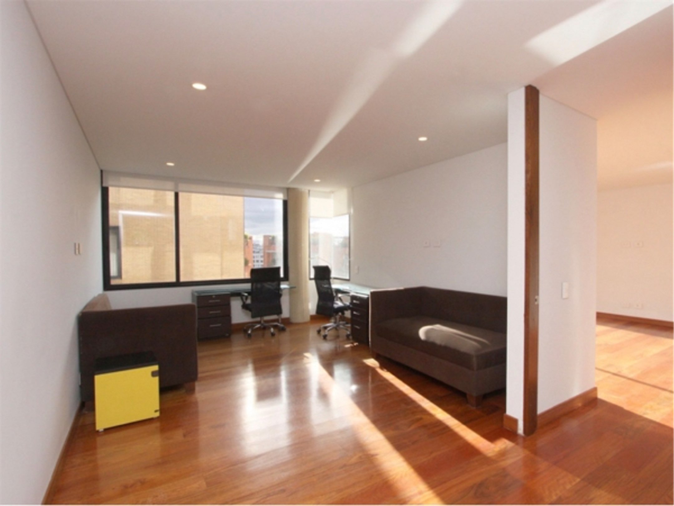 Lindo apartamento de 274 m2 + terraza de 81m2 en Cabrera / Altos del Retiro