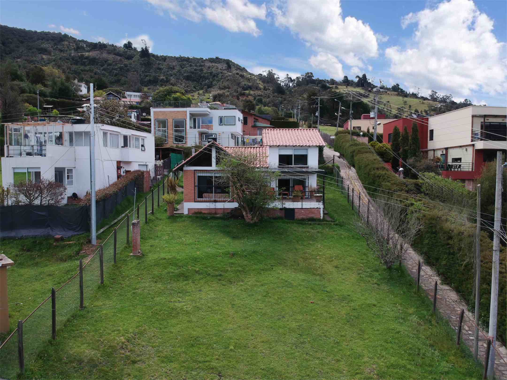 Linda casa campestre de 120m2 en San Diego, El Salitre – La Calera