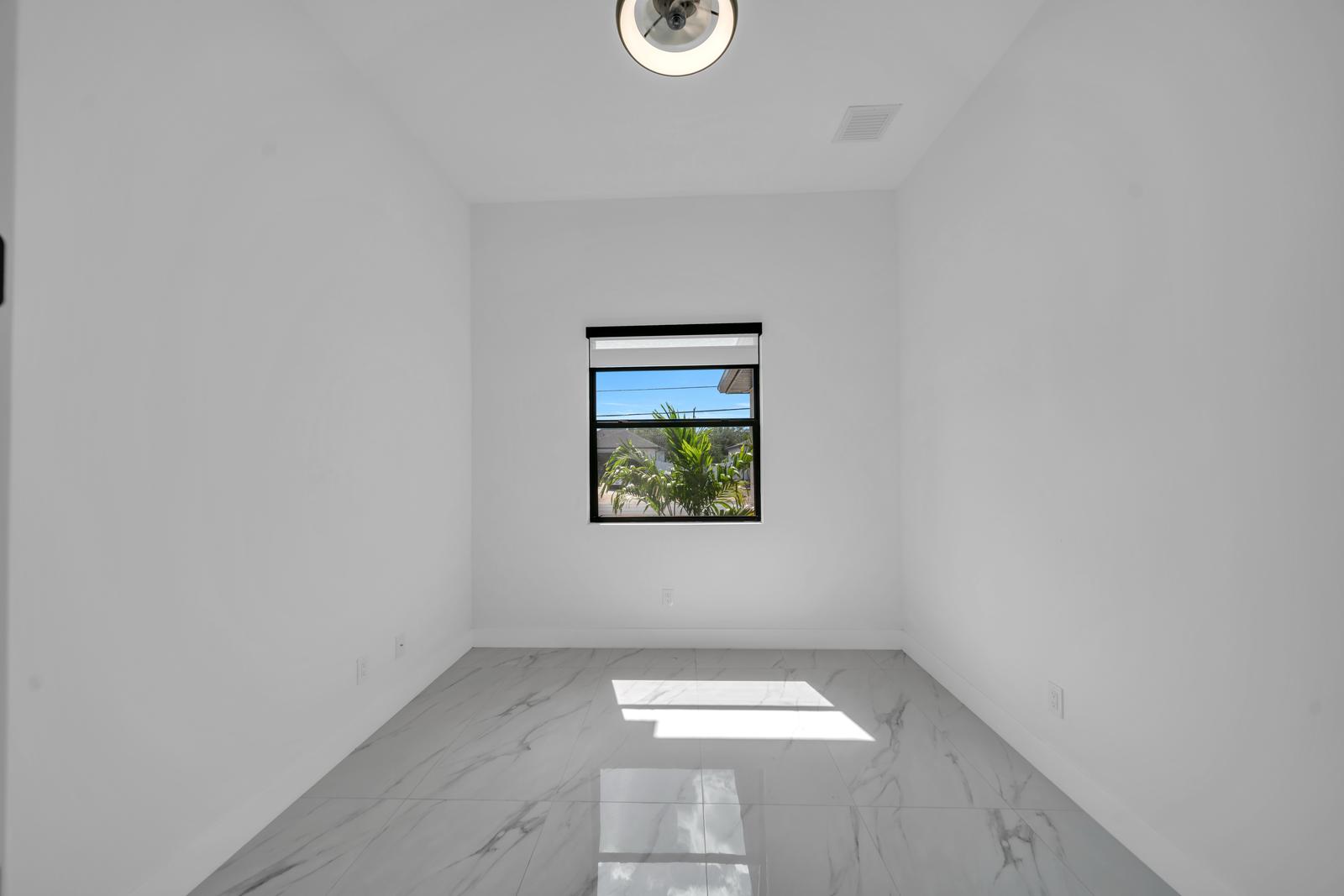 Casa nueva y moderna de 155m2 en Cape Coral – La Florida USA