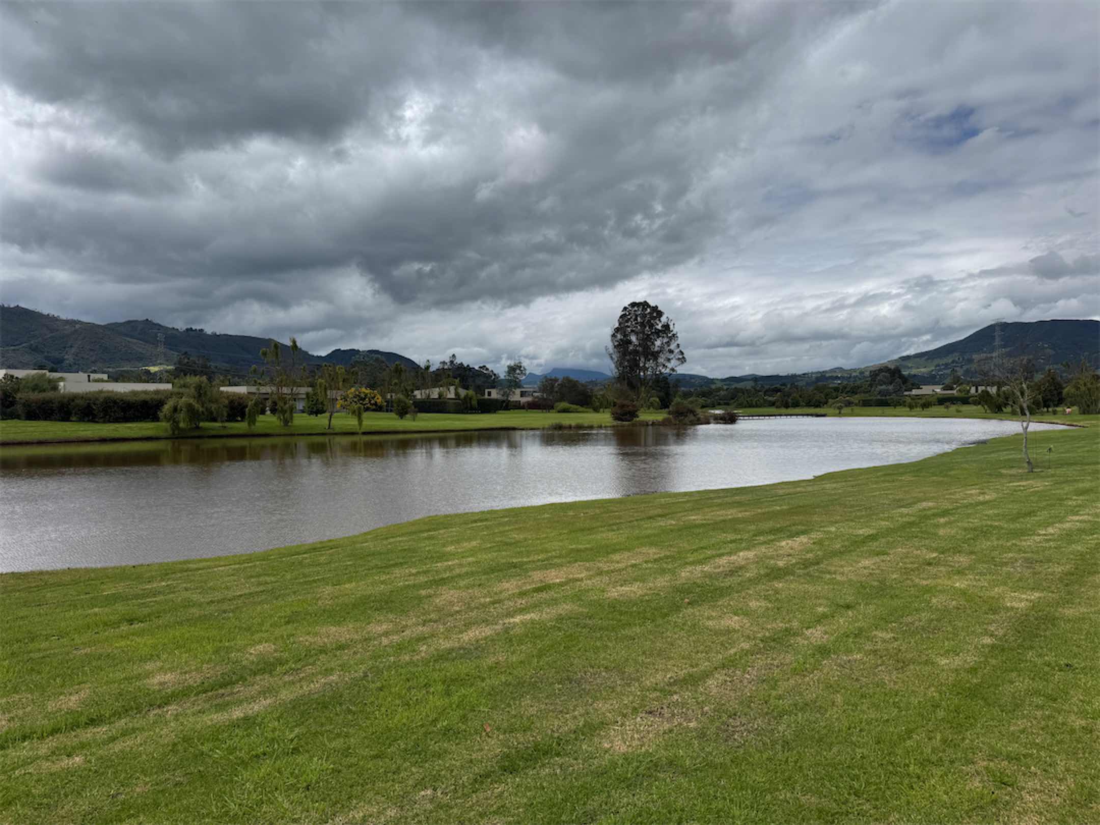 Casa de campo de alto standing con 503m2 y vista a lago, en Reserva de Potosí