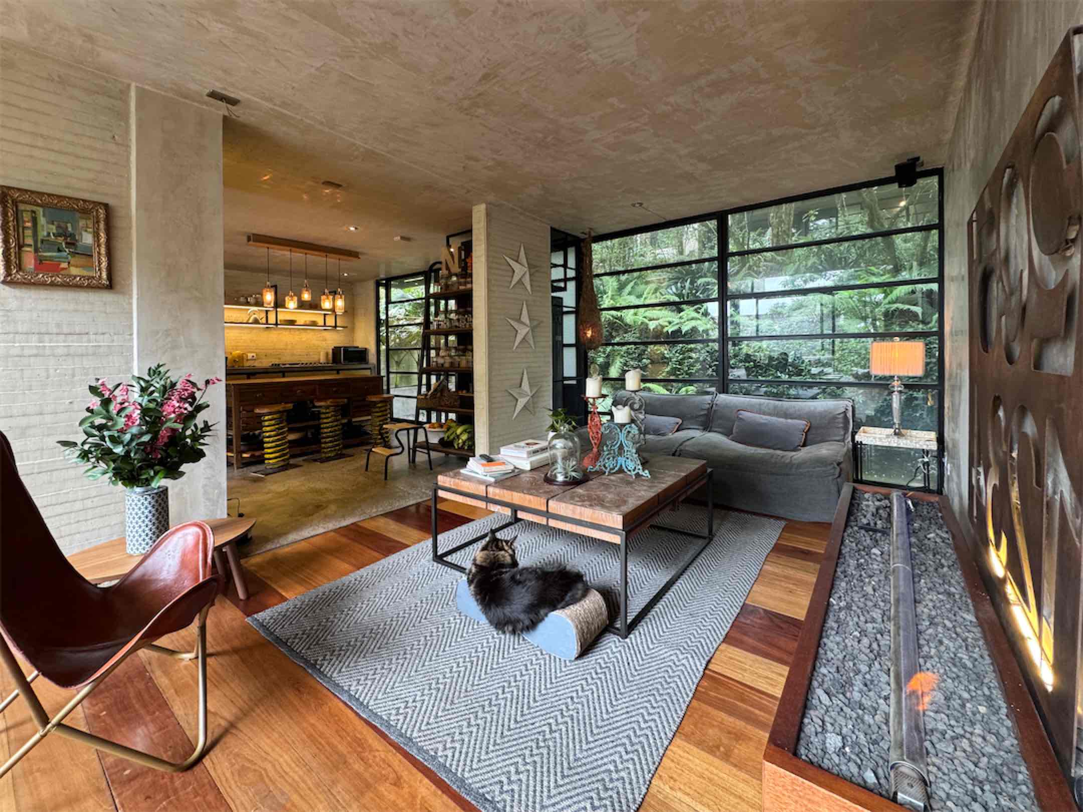 Una obra arquitectónica de 250m2 en medio de la naturaleza. Niquia, Provenza – Bogotá