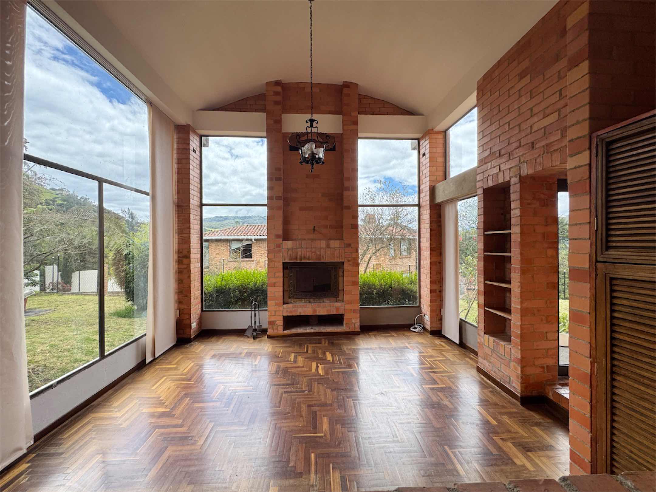 Linda casa campestre de 200 m2 en San Diego, El Salitre – La Calera