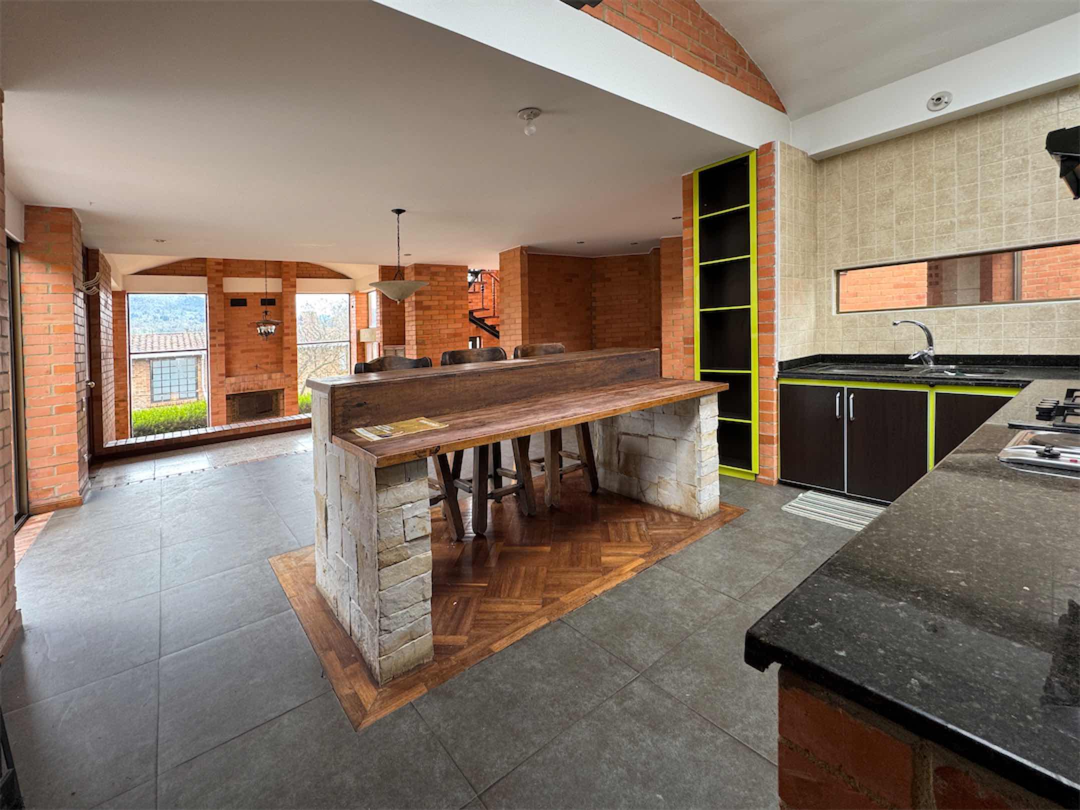 Linda casa campestre de 200 m2 en San Diego, El Salitre – La Calera