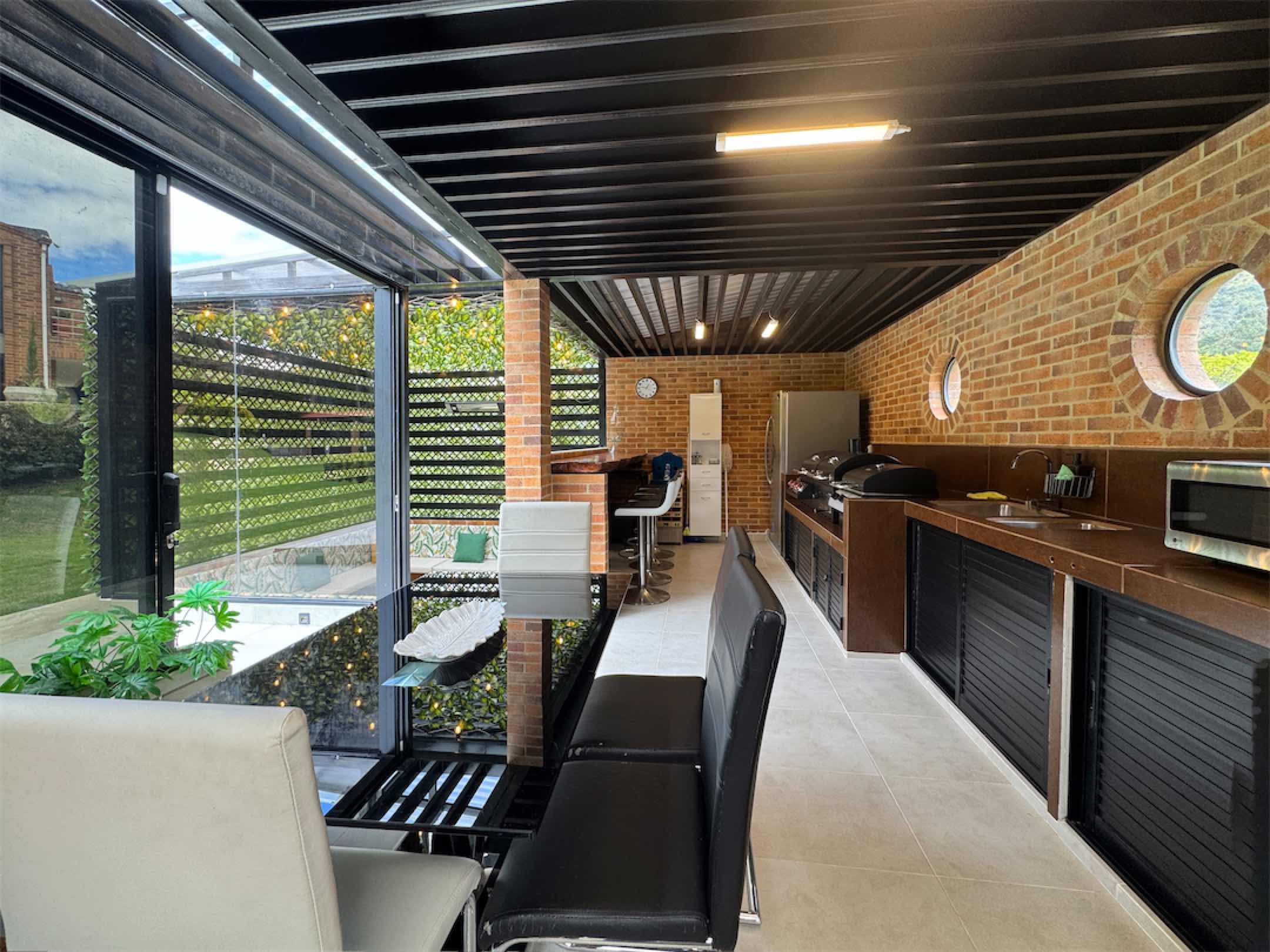 Linda obra arquitectónica de autor | El Salitre, La Calera – Cundinamarca