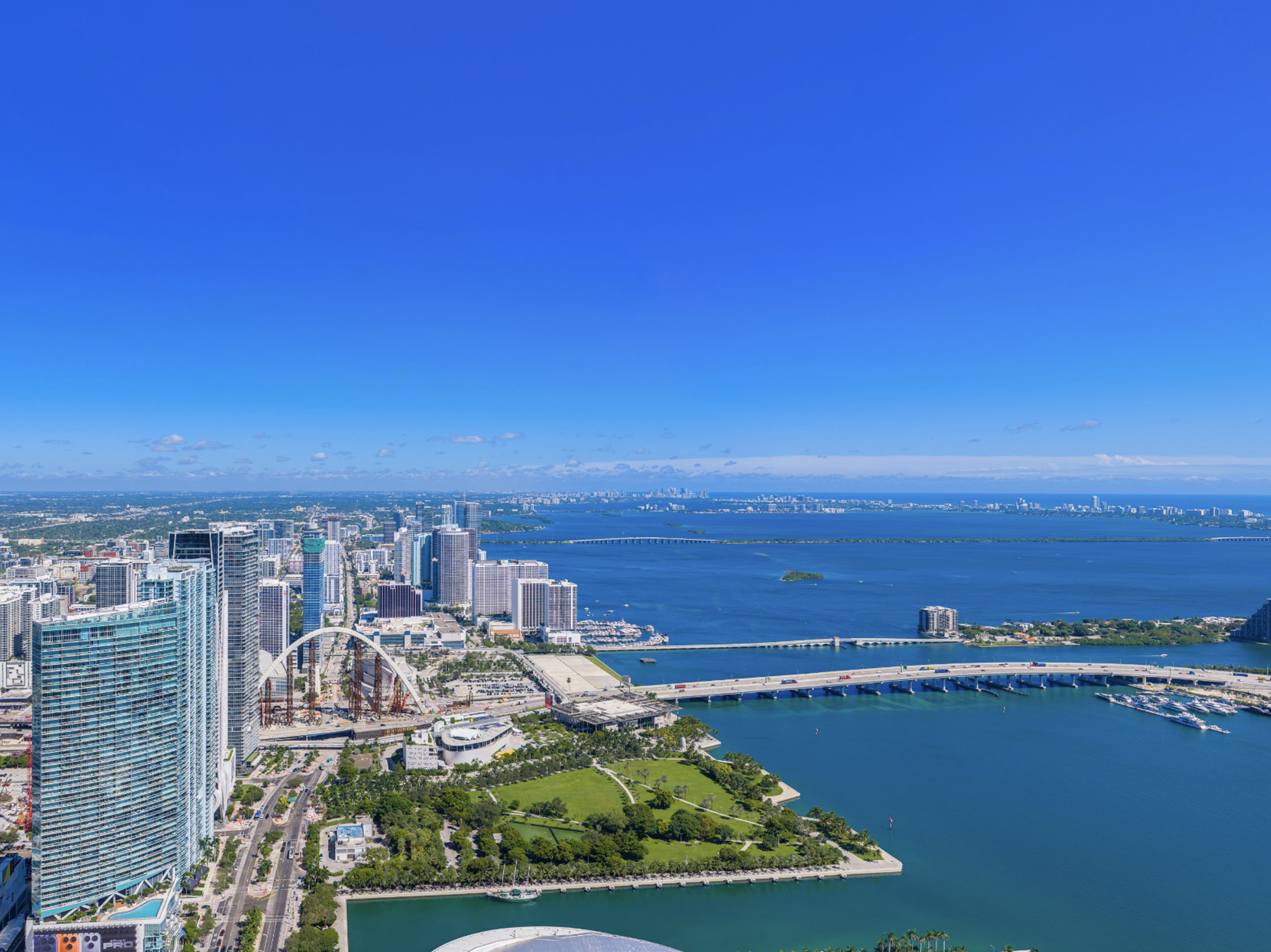 DELANO RESIDENCES & HOTEL MIAMI. La sofisticación icónica llega al Downtown de Miami