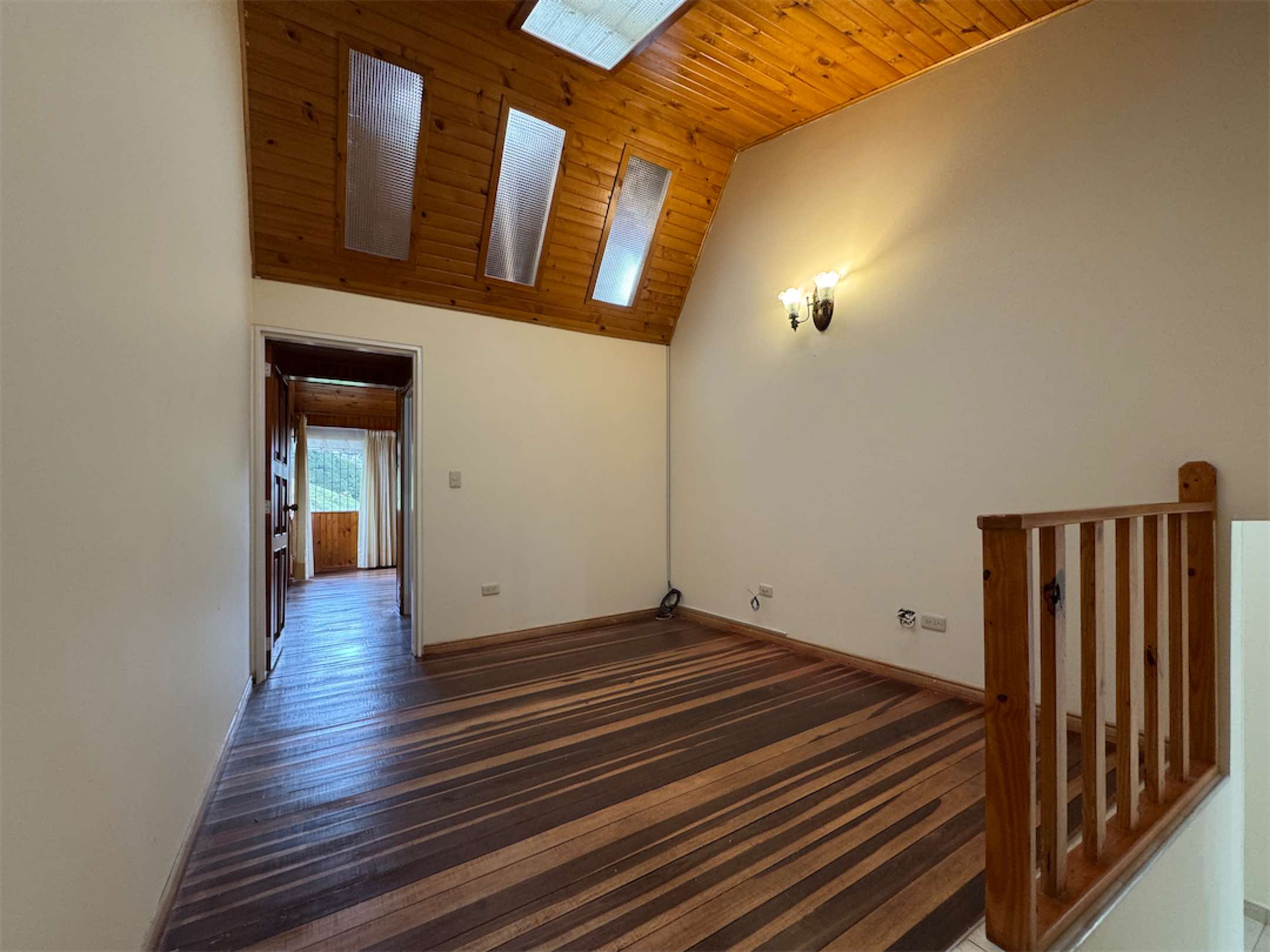 Linda casa campestre de 204m2 en San Diego, La Calera Cundinamarca