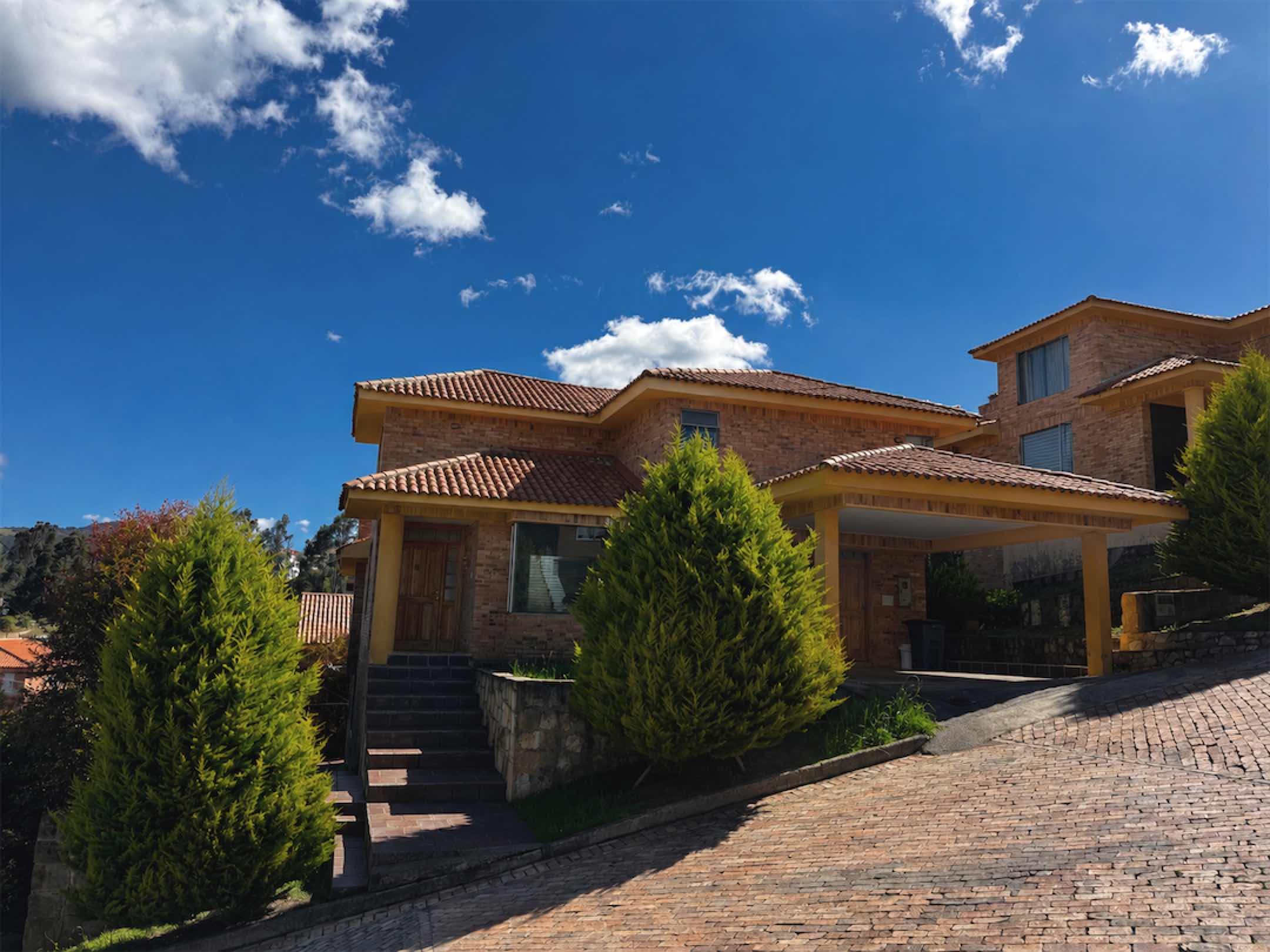 La casa que sueñas para tu familia, cuando decides que tus hijos crezcan en La Calera