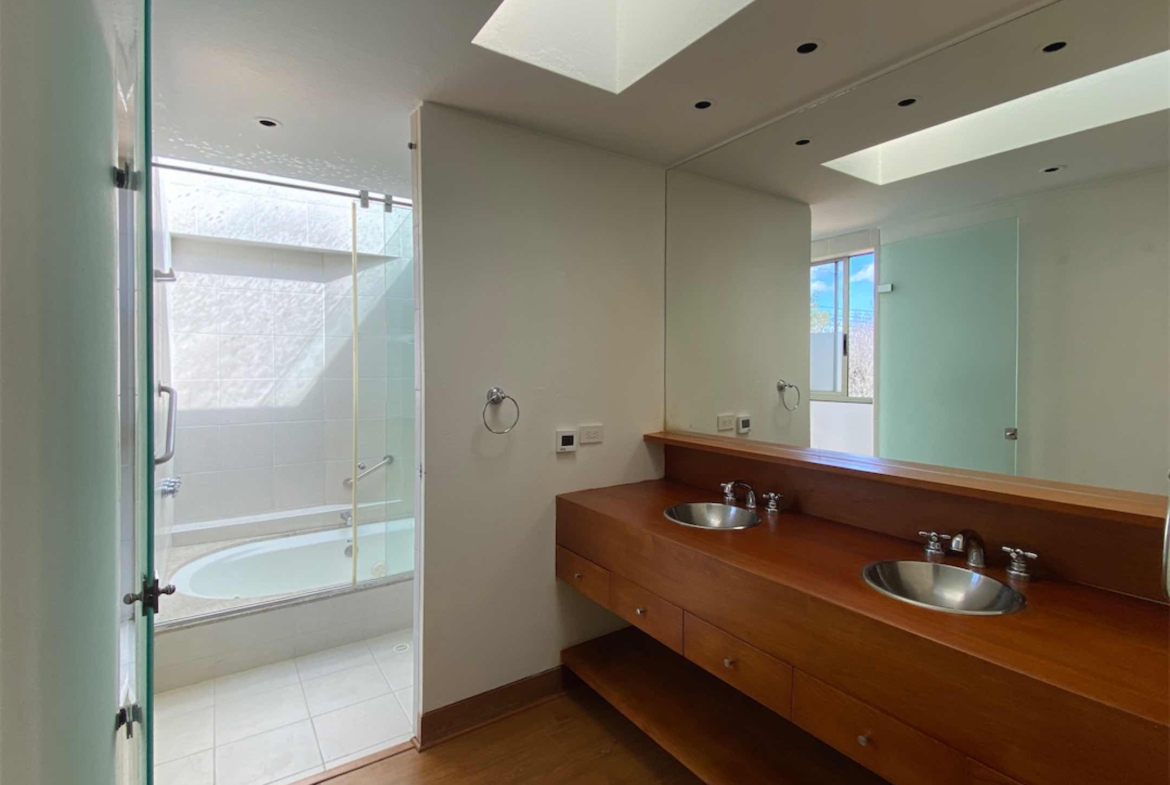 Una de las casas más lindas de Sikasue, diseñada por arquitectos para sentirse como hogar