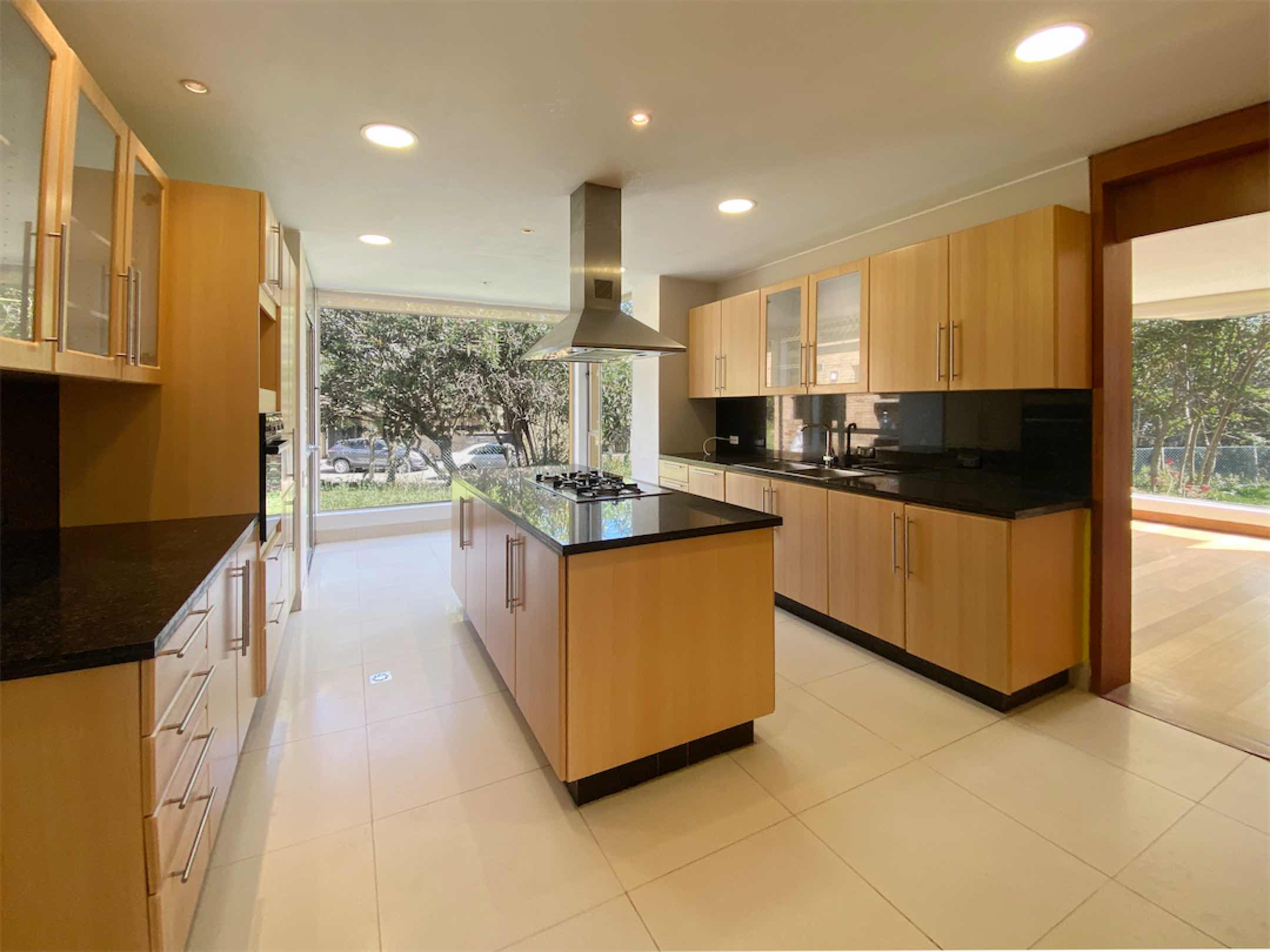 4 Cocina 5 copia Una de las casas más lindas de Sikasue, diseñada por arquitectos para sentirse como hogar