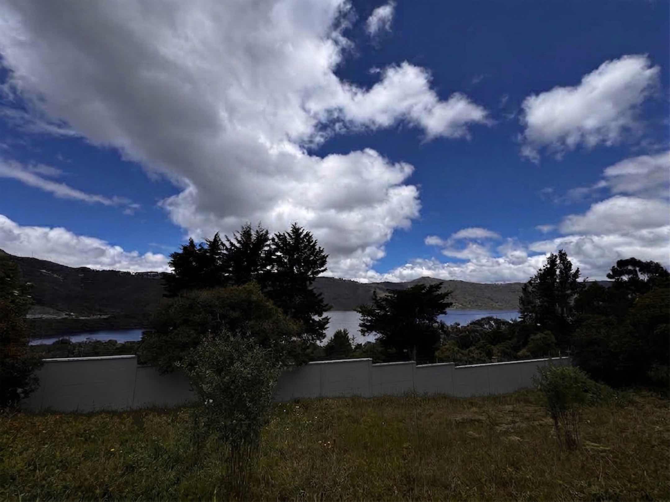 La oportunidad que buscabas para construir la casa de tus sueños. Conjunto Mirador del Lago, La Calera-Cund.