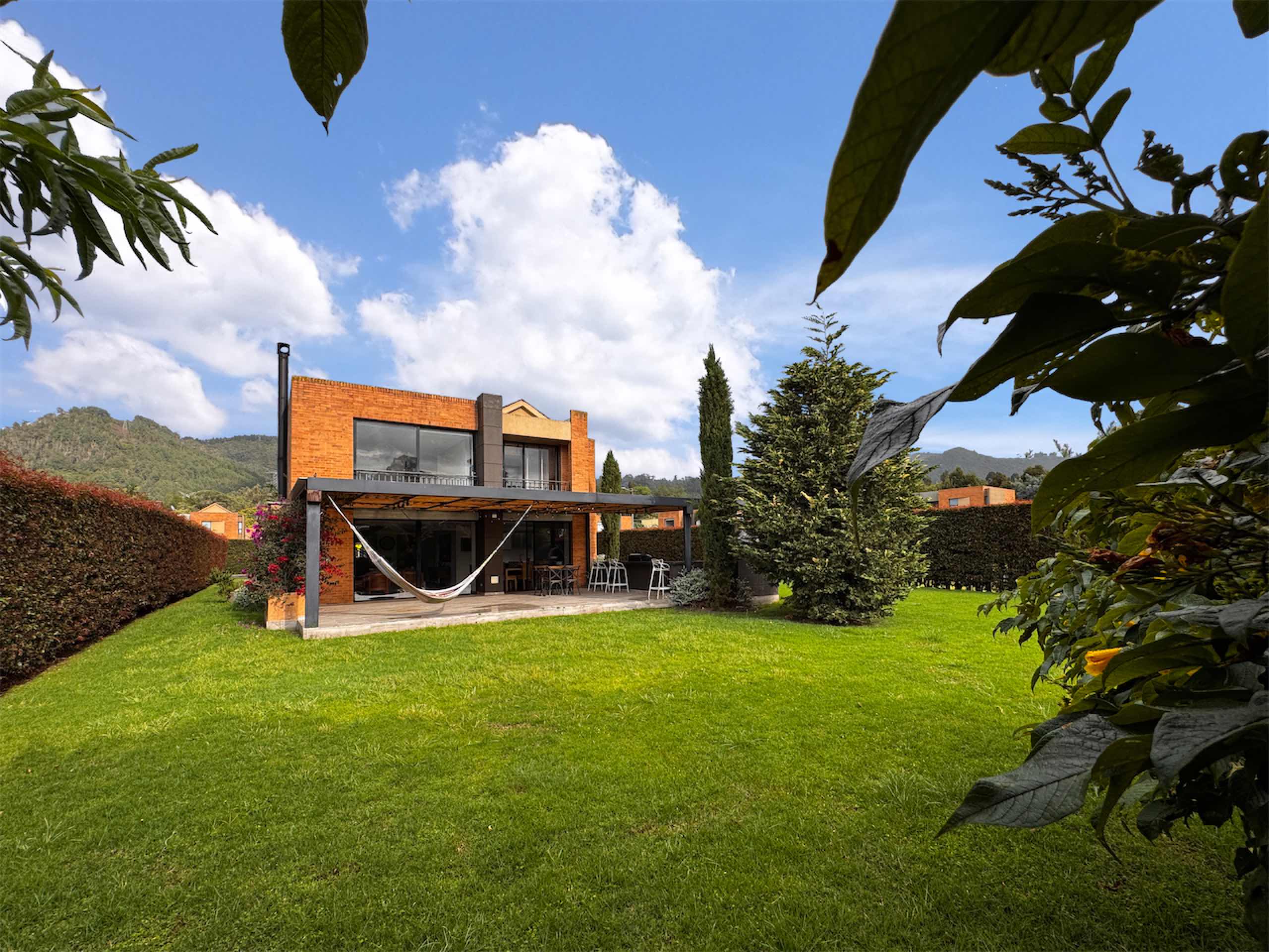 Todo lo que hace especial la vida campestre. Refugio del Valle, La Calera – Cund.